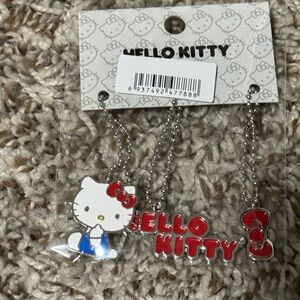 New Sanrio Hello Kitty Charm Set